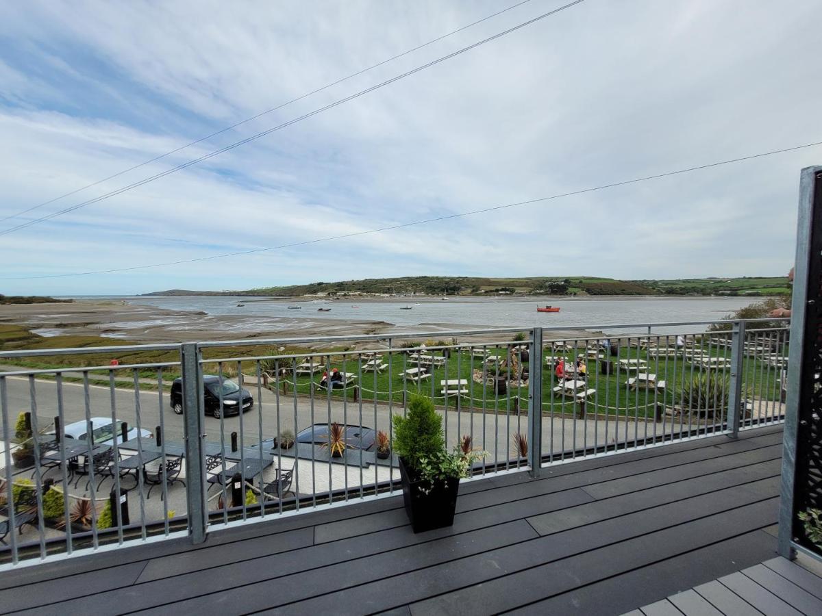 The Teifi Waterside Hotel カーディガン エクステリア 写真